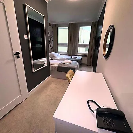 Cdr Oddzial Hotel *